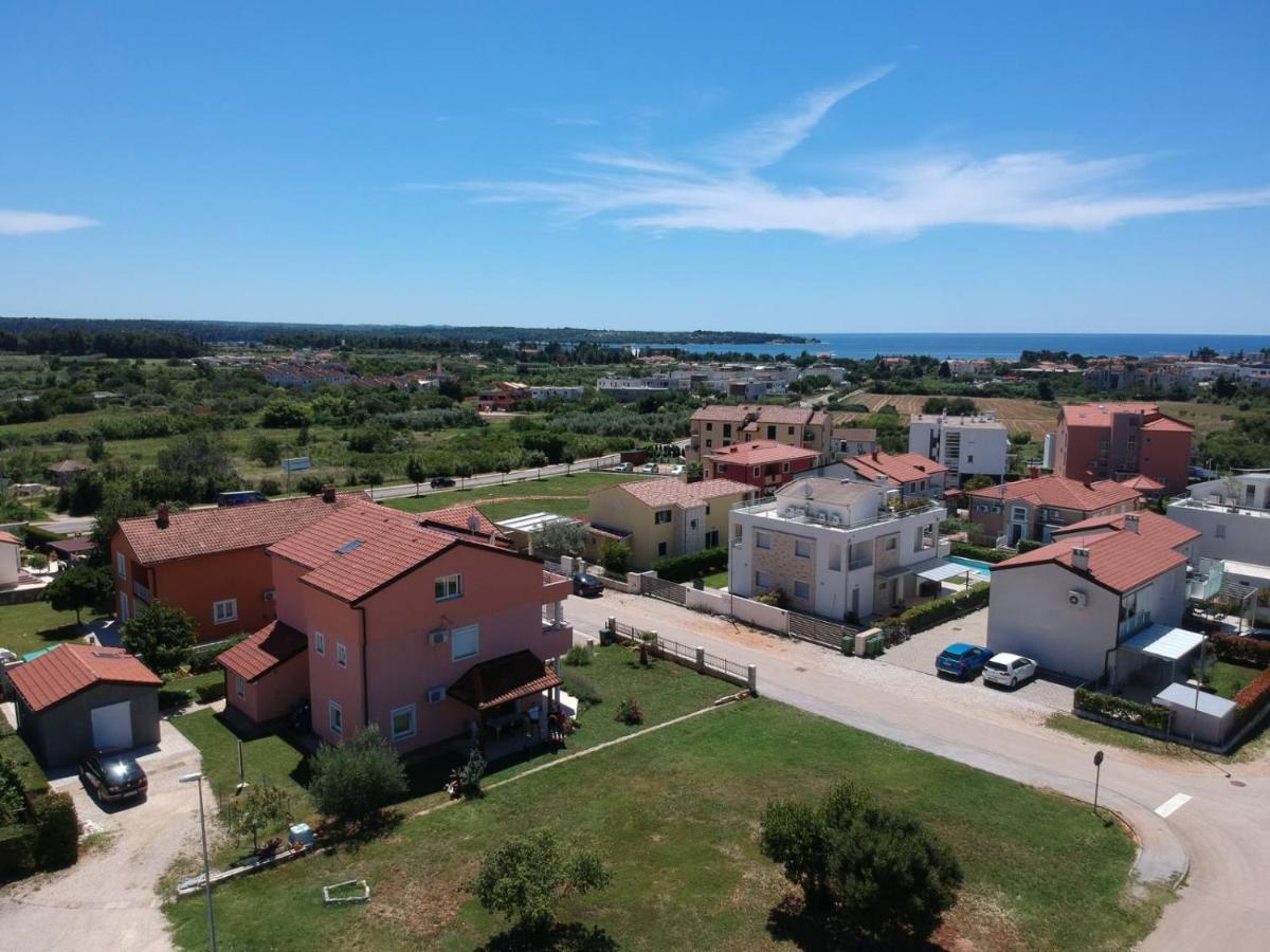 Guest House Gloria Novigrad Istria Esterno foto